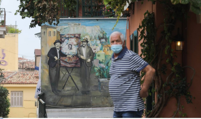 Κορονοϊός - Κρούσματα σήμερα: Κι όμως... «Έπεσε» η ιστοσελίδα του ΕΟΔΥ