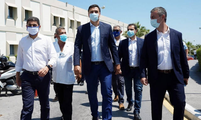 Κορονοϊός - Κικίλιας: Ασφυκτική πίεση στη Θεσσαλονίκη - Μπορεί να κλείσουν και τα δημοτικά σχολεία