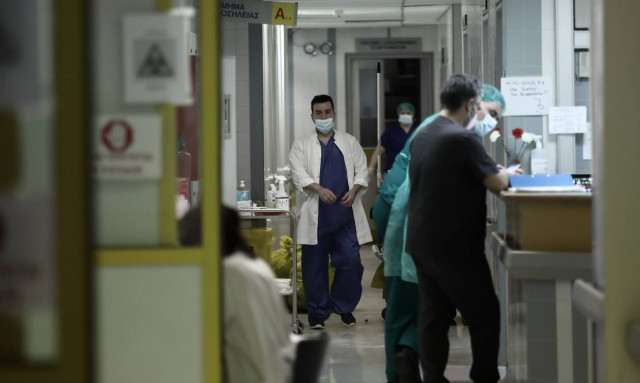 Κορονοϊός: Δεν έχει τέλος ο εφιάλτης - 14 νεκροί σε λίγες ώρες στην Ελλάδα