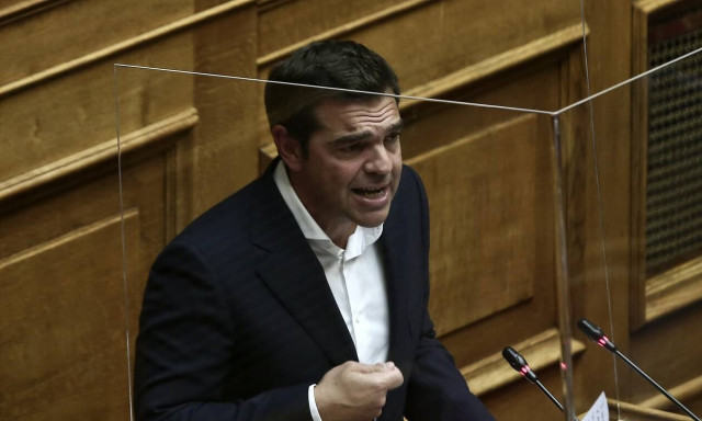 Τσίπρας σε Μητσοτάκη: Επιτάξτε τώρα τις ιδιωτικές κλινικές στη Θεσσαλονίκη