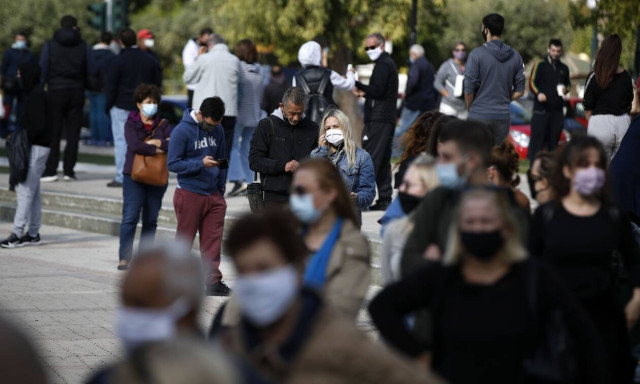 Κορονοϊός: Τα κρούσματα είναι ίσα με τον πληθυσμό της Καλαμάτας - 250 νεκροί σε μόνο 7 ημέρες