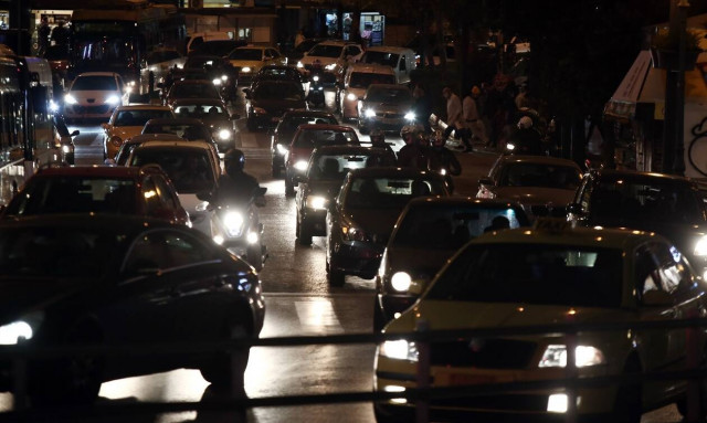 Τέλη κυκλοφορίας 2021: Αναρτήθηκαν τα «ραβασάκια» - Κάντε ΕΔΩ την εκτύπωση από το TAXISNET