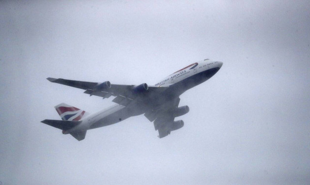 Κορονοϊός: Στην «κόκκινη λίστα» αφίξεων έβαλαν την Ελλάδα οι Βρετανοί