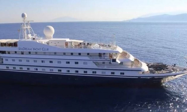 Κορονοϊός: Πανικός σε κρουαζιέρα - Επιβάτες βρέθηκαν θετικοί στην Covid-19