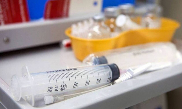 Εμβόλιο - Κορονοϊός: Τα ερωτήματα που «ταλανίζουν» την ανθρωπότητα - Πότε, πώς και πόσο