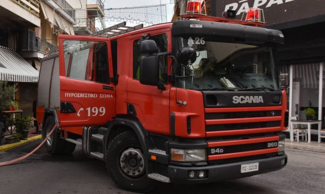 Φωτιά σε διαμέρισμα στη Νίκαια