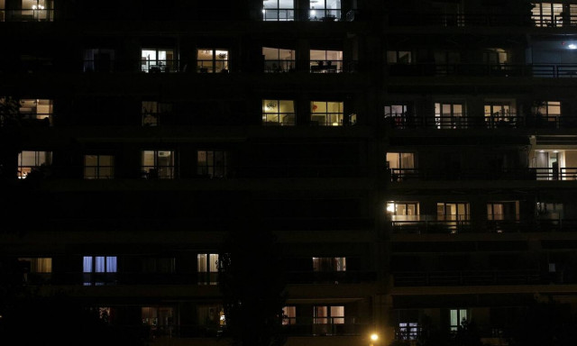 Σάλος για το κορονο-πάρτι στη Θεσσαλονίκη: Η ποινή φυλάκισης που επιβλήθηκε στους φοιτητές