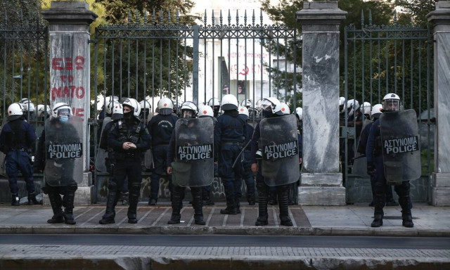 Πολυτεχνείο: Δρακόντεια μέτρα για τις συγκεντρώσεις και έως 5.000 πρόστιμο - Ποιοι καλούν σε πορείες