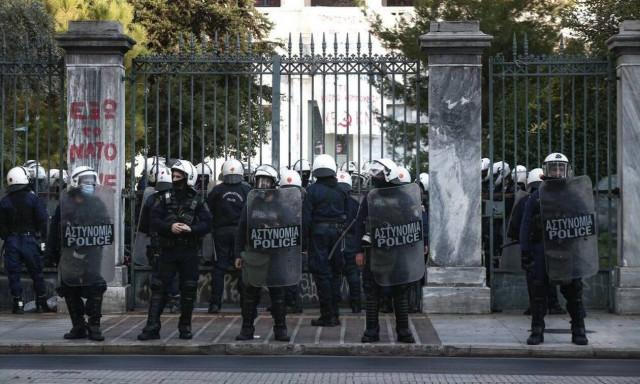 Επέτειος Πολυτεχνείου: «Φρούριο» με 4.000 αστυνομικούς επί ποδός, drones και ελικόπτερα