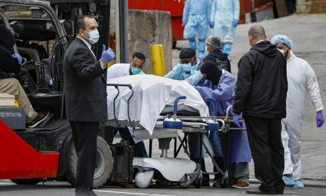 Κορονοϊός: Ξεπέρασαν τα 11 εκατομμύρια οι ασθενείς με COVID-19 στις ΗΠΑ