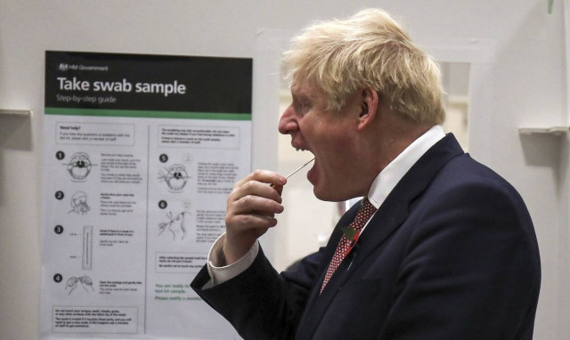 Κορονοϊός - Συναγερμός στη Ντάουνινγκ Στριτ: Σε καραντίνα ξανά ο Μπόρις Τζόνσον