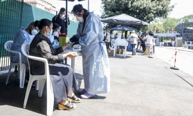 Κορονοϊός στη Βουλγαρία: 816 κρούσματα και 39 θάνατοι σε 24 ώρες - 293 ασθενείς στις ΜΕΘ