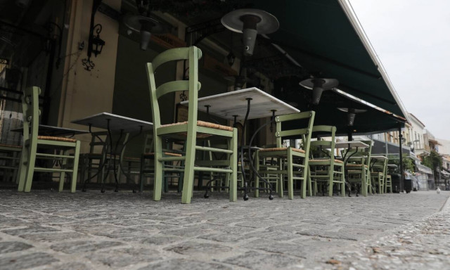 Lockdown - Παπαθανάσης: Τότε θα ανοίξουν λιανεμπόριο και εστίαση