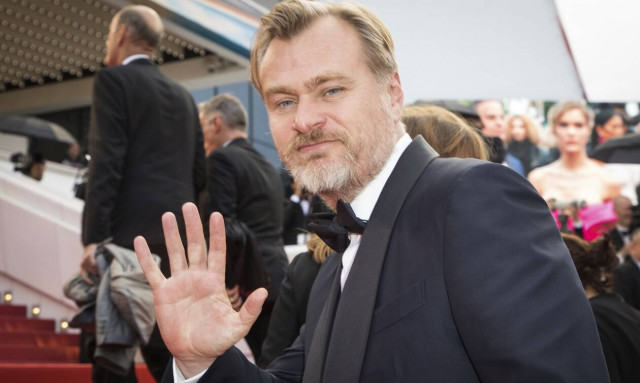 Πώς αντιδρά ο Nolan όταν ο κόσμος βλέπει τις ταινίες του στο κινητό;