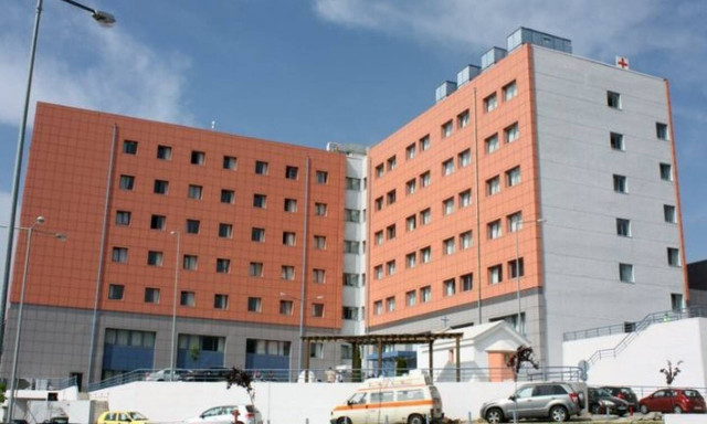 Τραγωδία στην Καβάλα: Αυτοκτόνησε γυναίκα θετική στον κορονοϊό πηδώντας από την ταράτσα νοσοκομείου