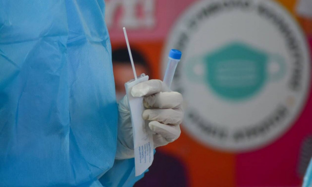 Κρούσματα σήμερα: Σε κρίσιμη κατάσταση η Λάρισα - Στα όρια νοσοκομεία και ιατρονοσηλευτικό προσωπικό