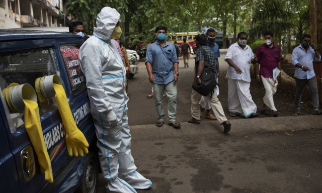 Σαρώνει την Ινδία ο κορονοϊός: Πάνω από 45.000 κρούσματα σε 24 ώρες - 585 νέοι θάνατοι