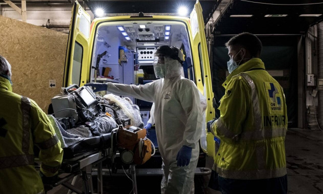 Κορονοϊός: Αυξάνονται τα κρούσματα στην Αττική παρά το lockdown - Τι έχει συμβεί