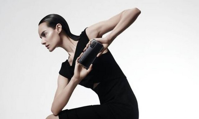 Αυτά τα δύο smartphones θα σας κάνουν να θέλετε να αλλάξετε τη συσκευή σας