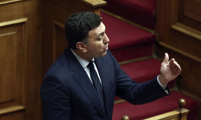 Κικίλιας: Προς παράταση του lockdown - Στο 95% η πληρότητα στις ΜΕΘ της Θεσσαλονίκης