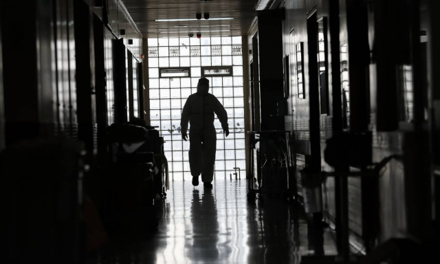 «Βόμβα» Βατόπουλου στο Newsbomb.gr: Lockdown τύπου Κίνας τώρα! Κλείστε τα πάντα για 15 ημέρες