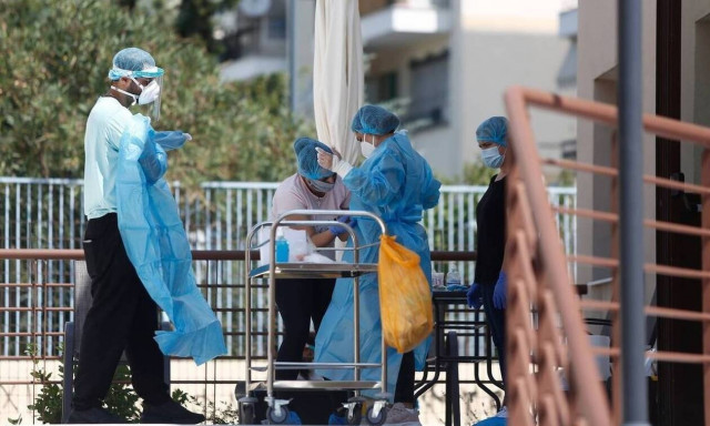 Σύψας: «Αν δεν είχαμε κάνει lockdown τώρα θα είχαμε 6.000 κρούσματα την ημέρα»