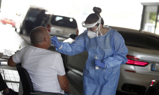 Lockdown: Πώς και ποιοι μπορούν να περάσουν τα χερσαία σύνορα