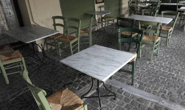 Κορονοϊός: «Τρύπα» 7,9 δισ. στα έσοδα του 2020 - Μεγαλύτερη η ζημιά με lockdown τα Χριστούγεννα