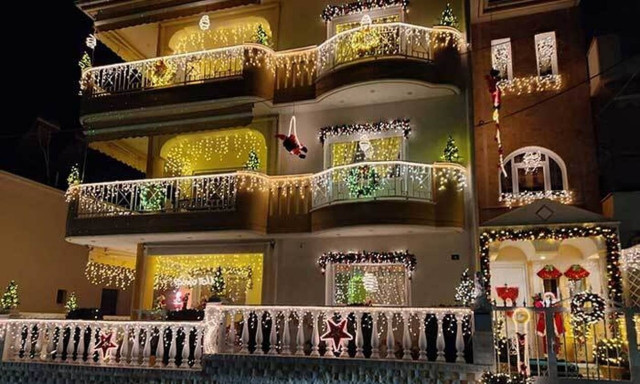 Άναψε και φέτος το «Σπίτι των Χριστουγέννων» στην Κοζάνη