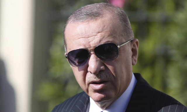 Παράφρων ο Ερντογάν... Ξαφνικά κάνει «επίθεση» φιλίας στην Ευρώπη