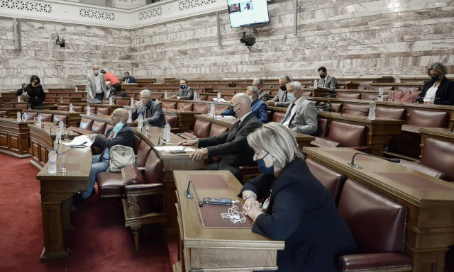 Προϋπολογισμός: 898 φοροαπαλλαγές κοστίζουν 9,5 δισ. ευρώ – Ποιοι είναι οι μεγάλοι κερδισμένοι  