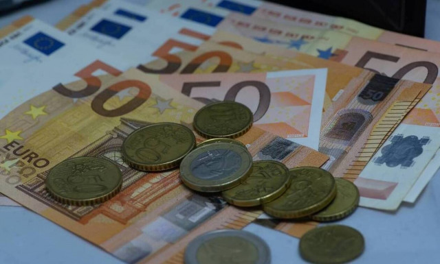 Επιστρεπτέα προκαταβολή 4: Τα χρήματα στους λογαριασμούς τους θα δουν σήμερα οι δικαιούχοι