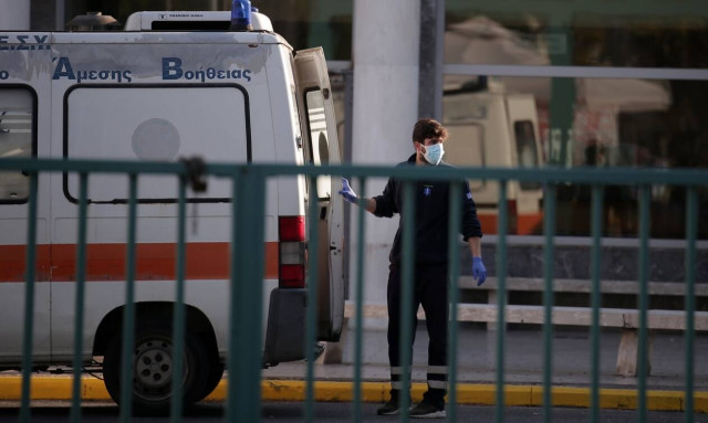 Μαρτυρία γροθιά στο στομάχι - ΑΧΕΠΑ: «Οι ασθενείς φωνάζουν, σας παρακαλώ λυτρώστε με»