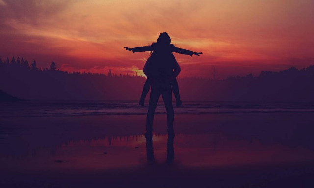 Πώς θα καταλάβεις ότι σου λέει ψέματα μέσω μηνύματος