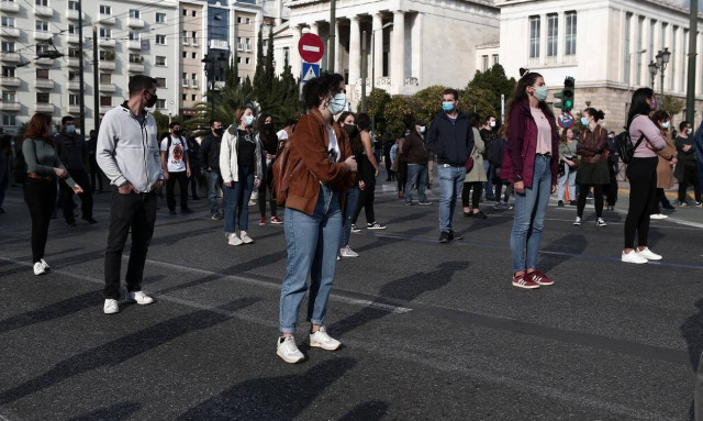 Εισαγγελική έρευνα για Τσίπρα, Βαρουφάκη - Κουτσούμπα για παραβίαση των μέτρων κατά του κορονοϊού