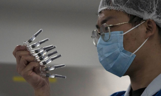 Εμβόλιο κορονοϊού: Θέμα χρόνου οι εμβολιασμοί - Ελπίδες από την υψηλή αποτελεσματικότητα