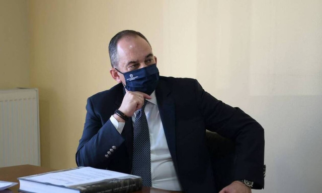 Shipping and Island Policy Min Plakiotakis infected with COVID-19