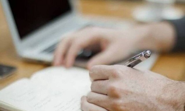 Τηλεργασία: Παρατείνεται έως τέλος του χρόνου για όλες τις επιχειρήσεις 