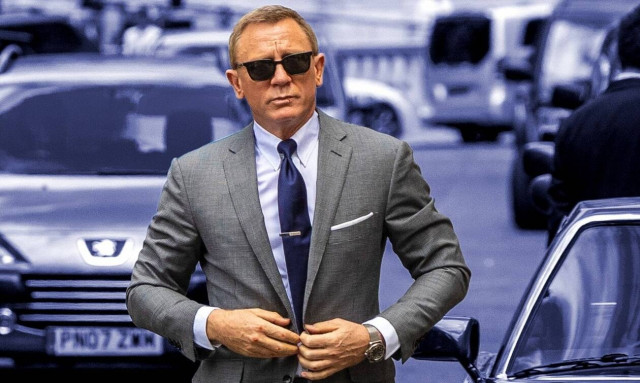 Το μαύρο γυαλί είναι η σταθερή αξία του αντρικού στυλ