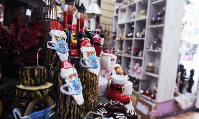 Lockdown: Πότε ανοίγουν καταστήματα παιχνιδιών και χριστουγεννιάτικων ειδών - Η πιθανή ημερομηνία