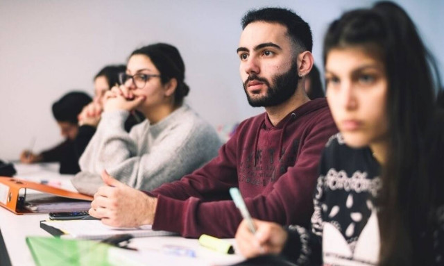 Πώς θα αποκτήσεις πτυχίο Νομικής Ελληνικού Δικαίου εκτός Ελλάδας