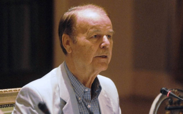 Συνελήφθη στα 87 του ο επιχειρηματίας Μπάμπης Βωβός