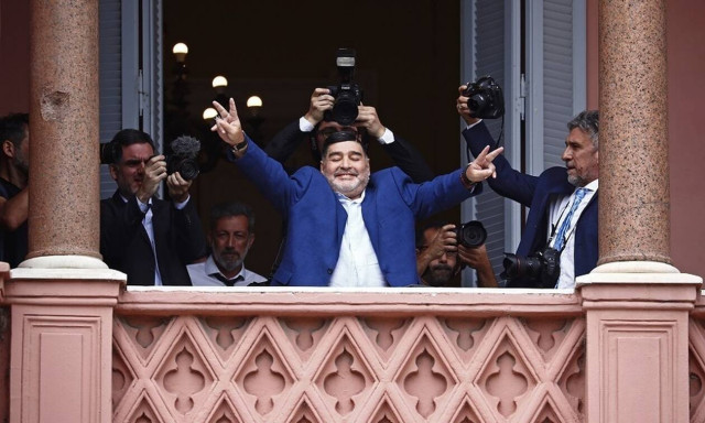 Ντιέγκο Μαραντόνα: Η άγρια και αξέχαστη ιστορία ενός «Θεού» - Το συγκλονιστικό ντοκιμαντέρ (vid)