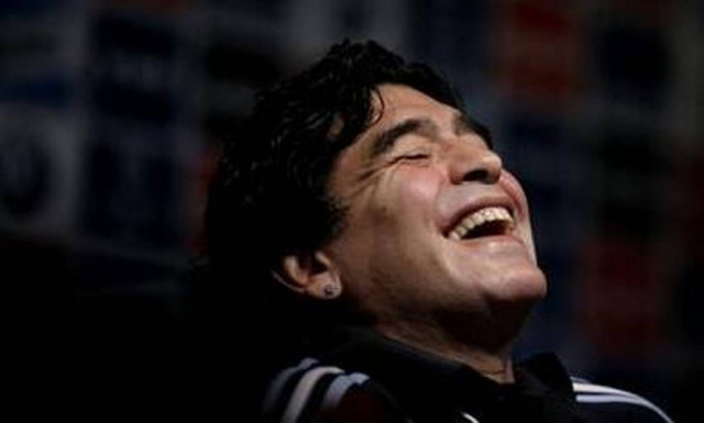 Ντιέγκο Μαραντόνα: Τα χρυσά συμβόλαια, οι μυθικές χορηγίες και το «φέσι» στην ιταλική εφορία