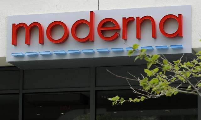 Εμβόλιο κορονοϊού: Η Κομισιόν ενέκρινε την σύμβαση με τη Moderna