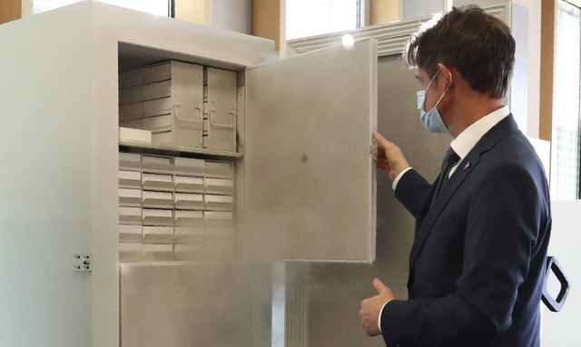 Κορονοϊός: Τρέχουν οι εξελίξεις με το εμβόλιο - Έγκριση ακόμα και πριν από τα Χριστούγεννα