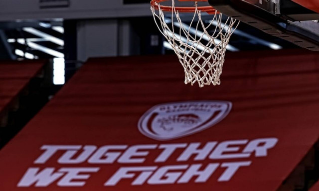 Κορονοϊός - Ολυμπιακός: Ξεκινά αγώνες κόντρα στον... Covid-19