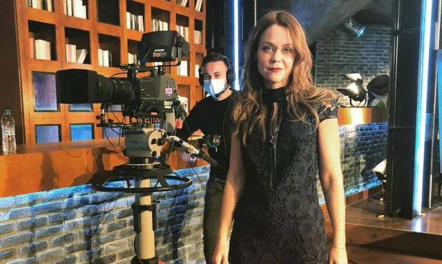 Λένα Παπαληγούρα: Ο γιος της έγινε 2 ετών! Η φωτογραφία με την εντυπωσιακή τούρτα