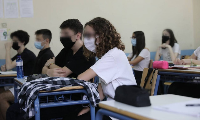 Κεραμέως για άνοιγμα σχολείων - Πότε θα ληφθούν οι αποφάσεις