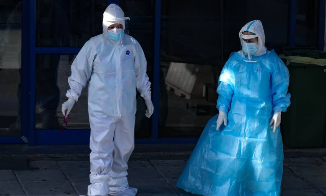 Γιαννάκος στο Newsbomb.gr: Ακόμα 3 υγειονομικοί έχασαν τη μάχη με τον κορoνοϊό